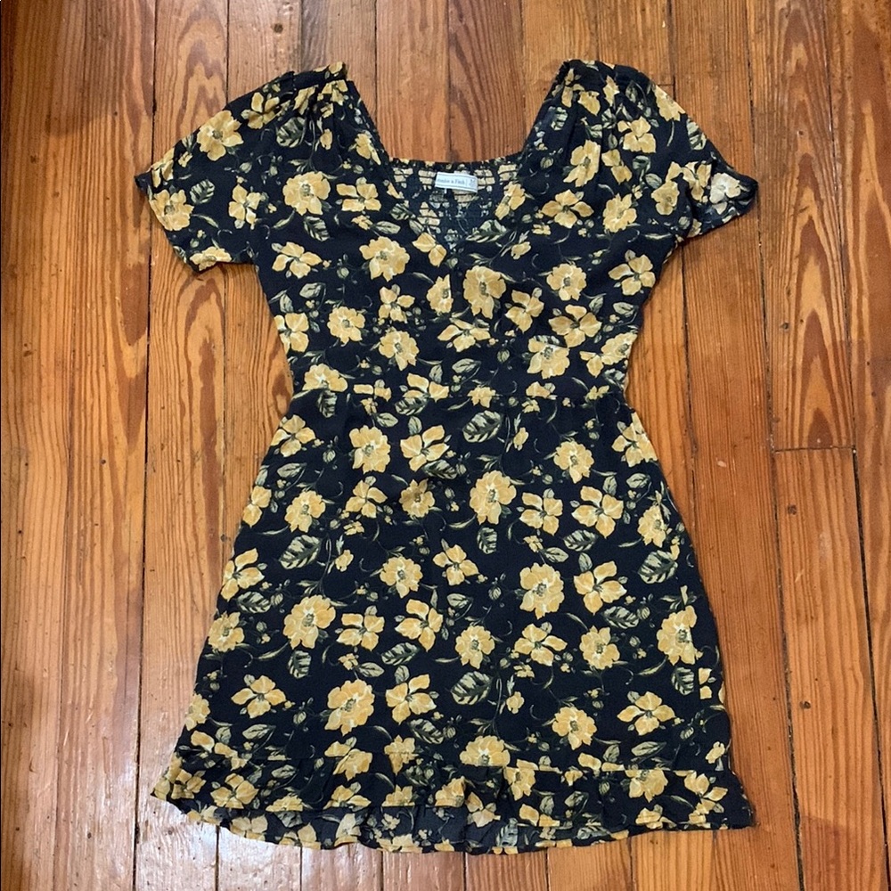 Abercrombie Short Sleeve Floral Print Dress